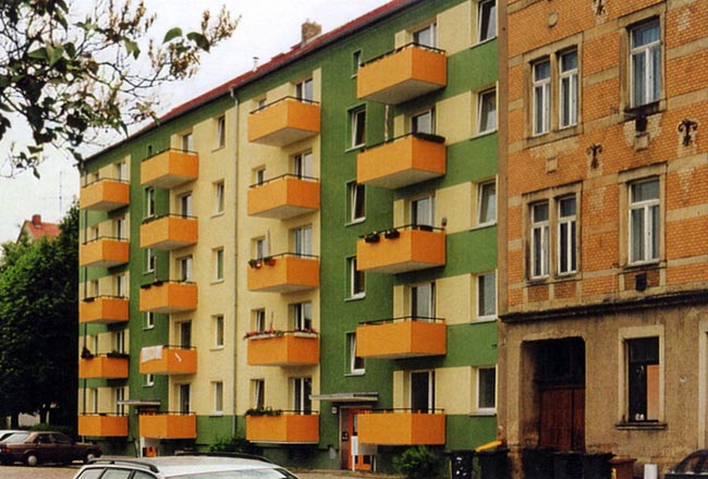 Umbau und Sanierung eines Mehrfamilien-Wohngebäudes in Dresden-Hechtviertel, Johann-Meyer-Straße
