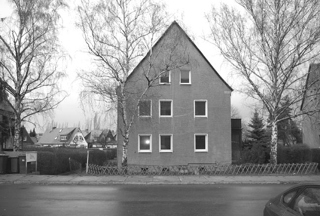 Sanierung einer denkmalgeschützten Wohnsiedlung in Dresden - Niedersedlitz, Nestroystraße
